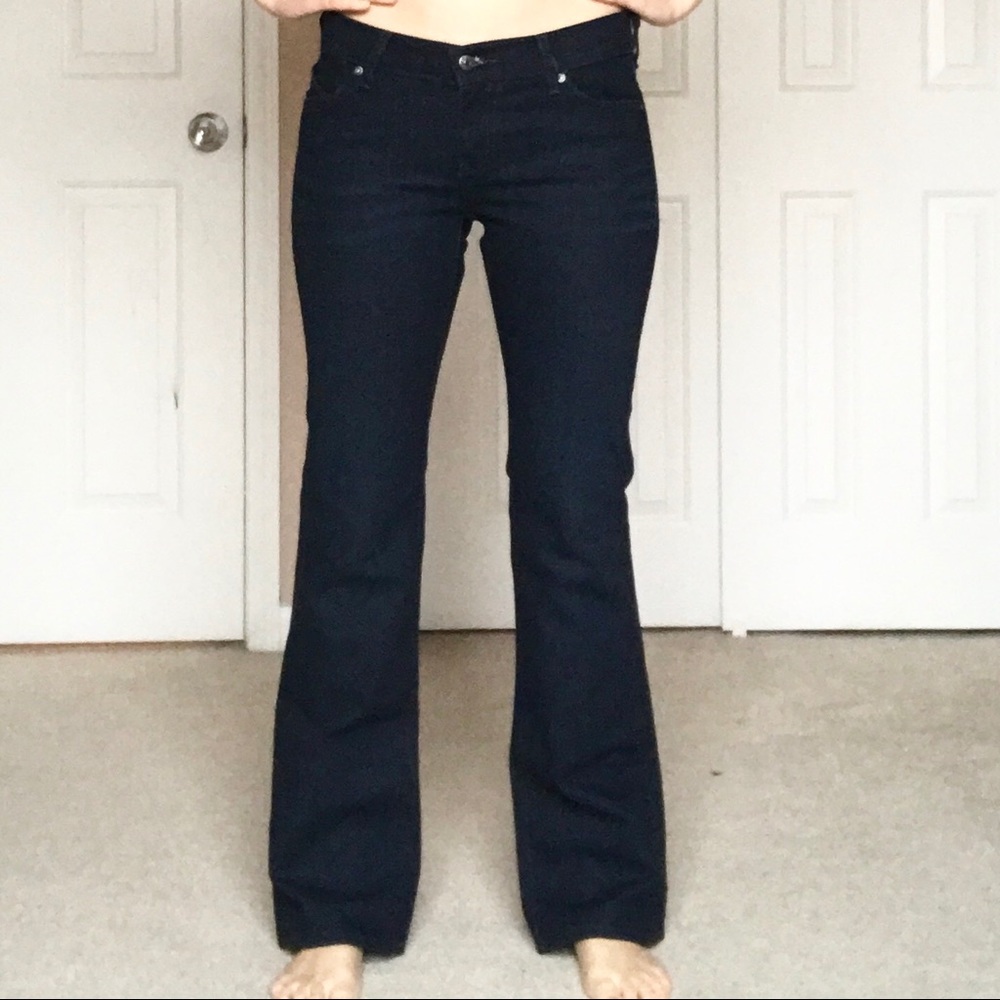Dark wash Indigo “the diva” retro Old Navy Jean